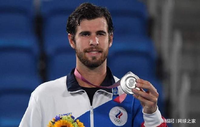 尤其对英格 尤其对英格