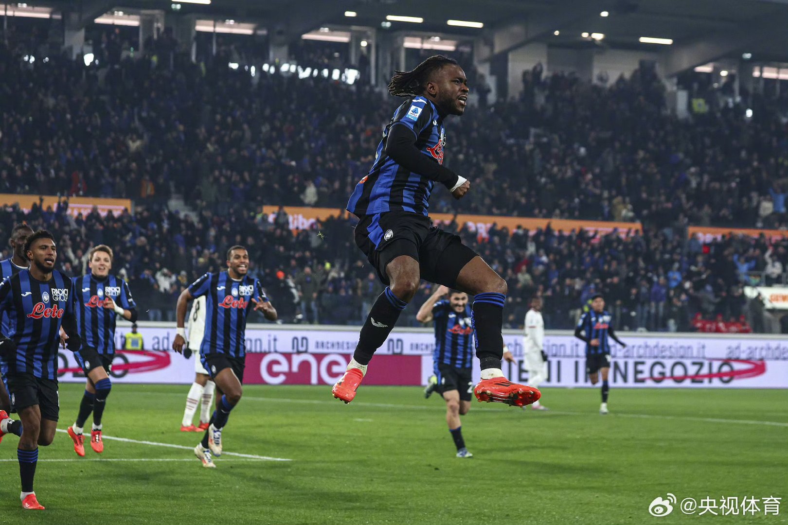 全球球迷都 全球球迷都